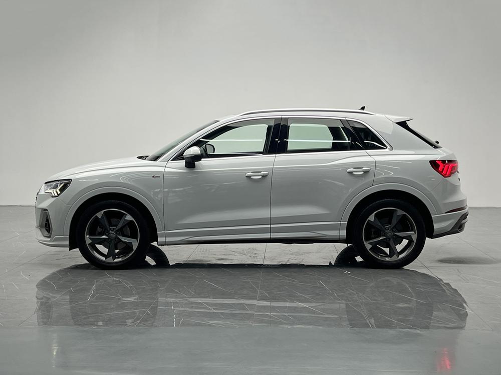 Audi Audi Q3