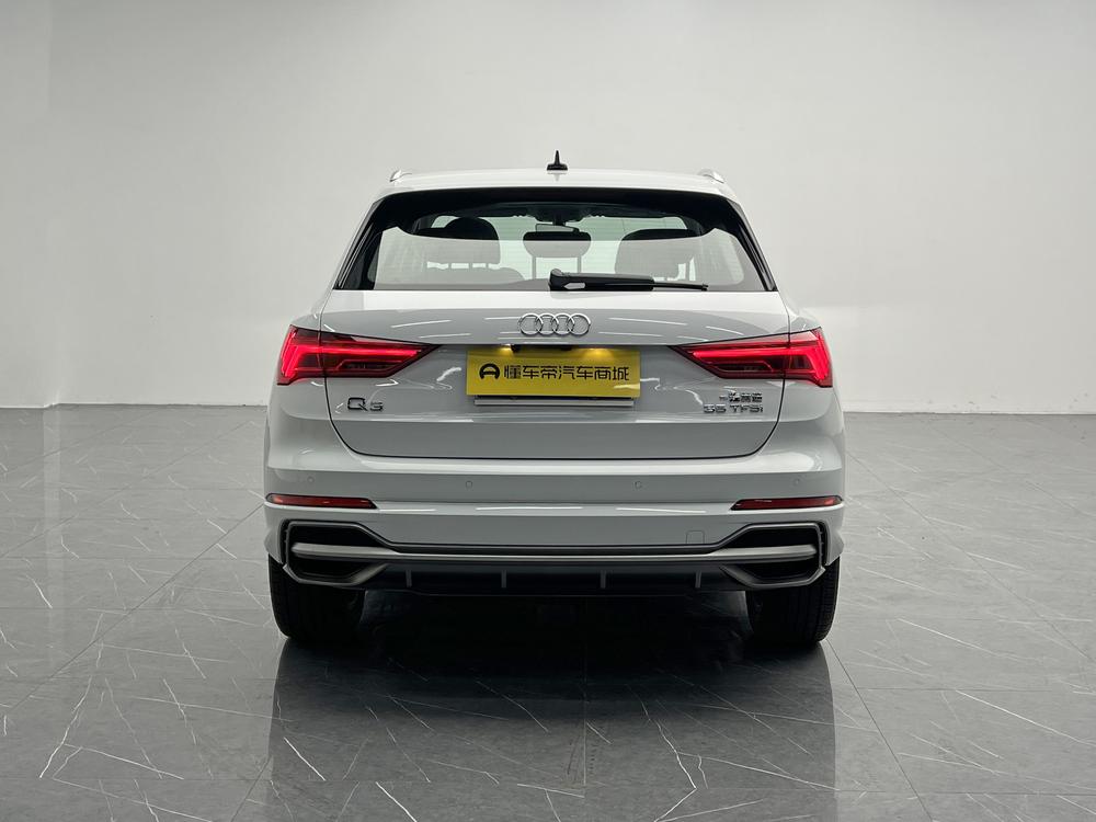 Audi Audi Q3