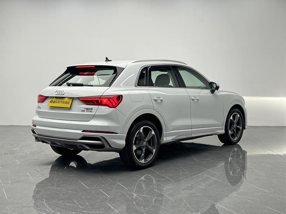 Audi Audi Q3
