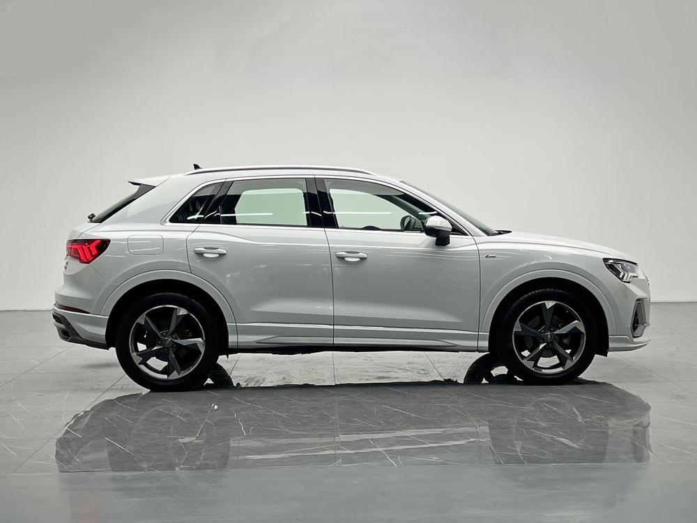 Audi Audi Q3