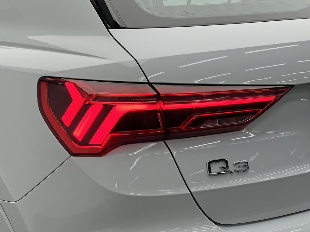 Audi Audi Q3
