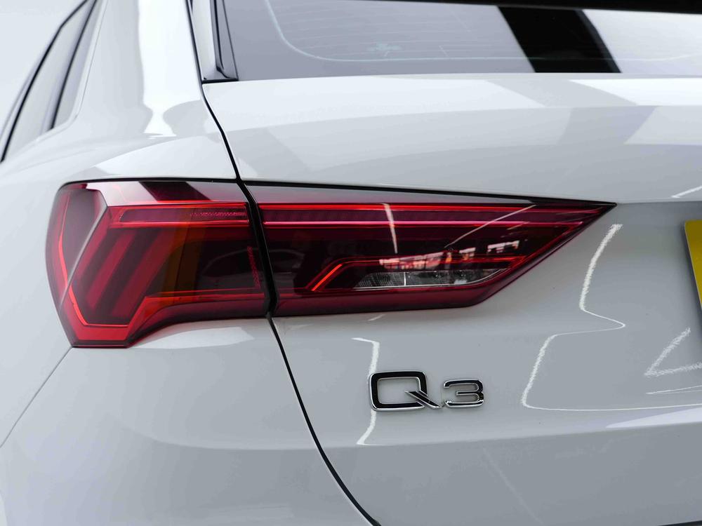 Audi Audi Q3