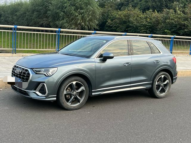 Audi Audi Q3