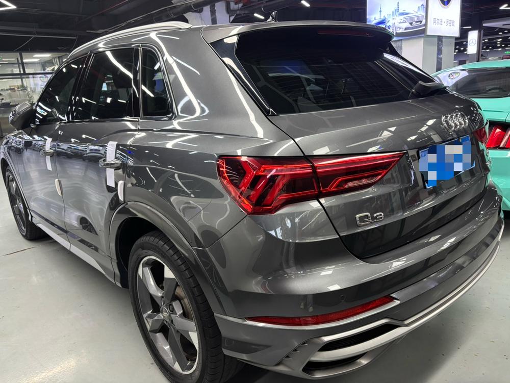 Audi Audi Q3