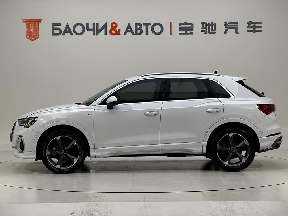 Audi Audi Q3