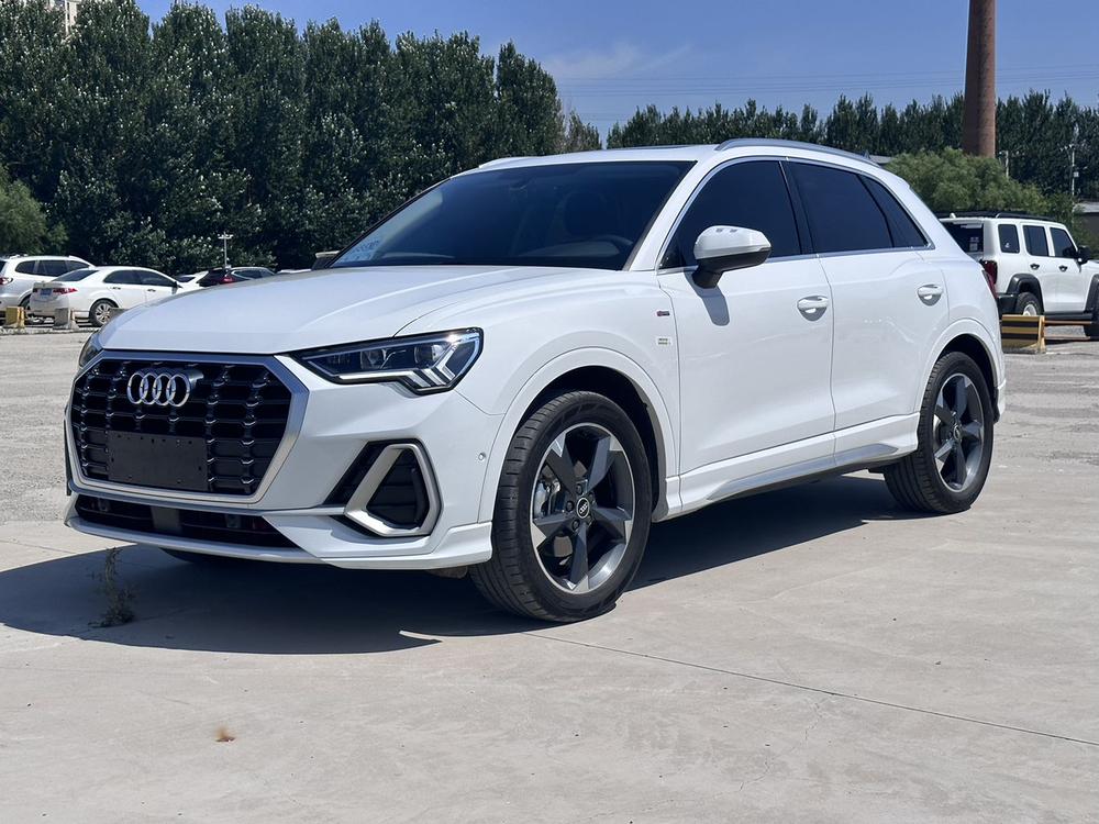 Audi Audi Q3