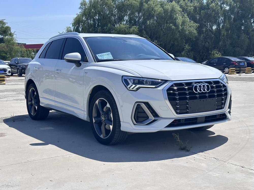 Audi Audi Q3