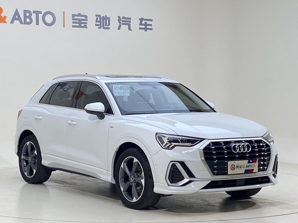 Audi Audi Q3