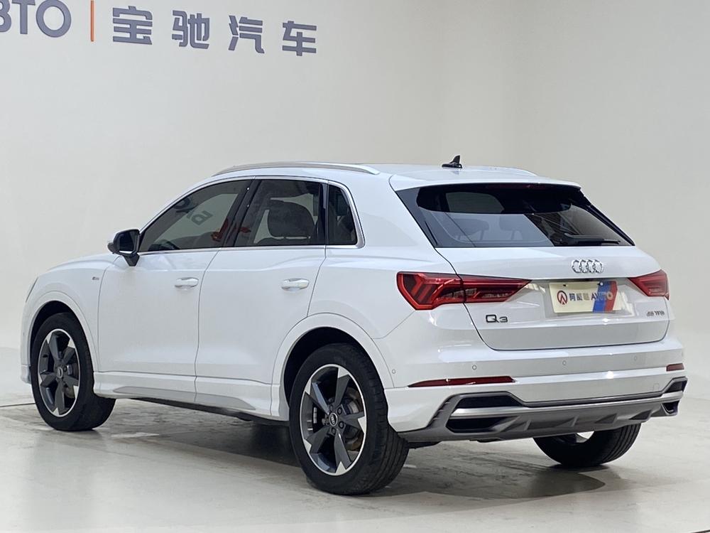 Audi Audi Q3