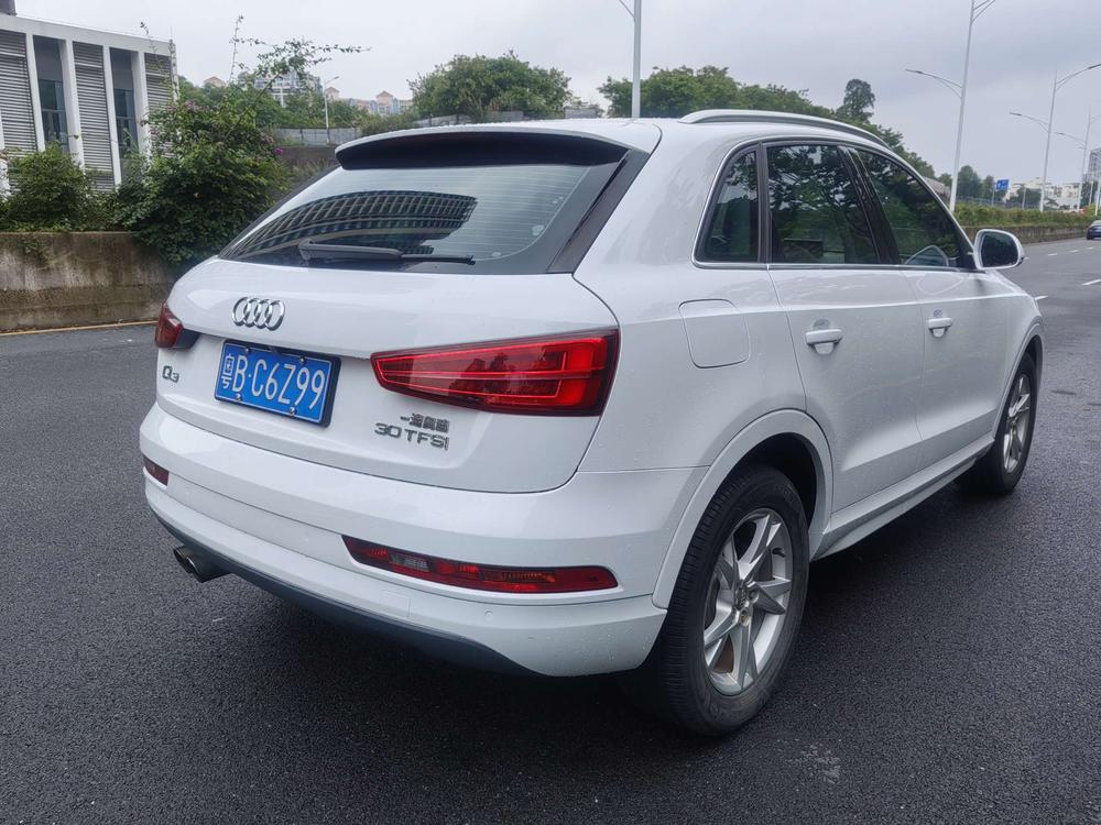 Audi Audi Q3