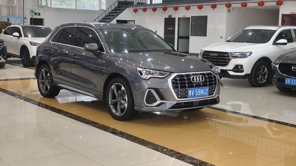 Audi Audi Q3