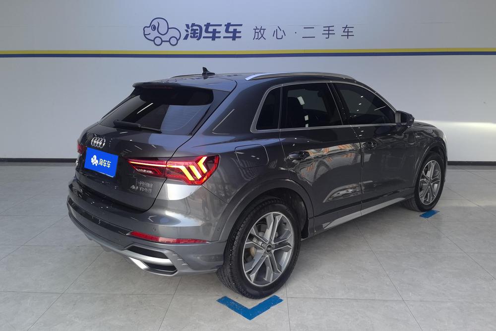Audi Audi Q3