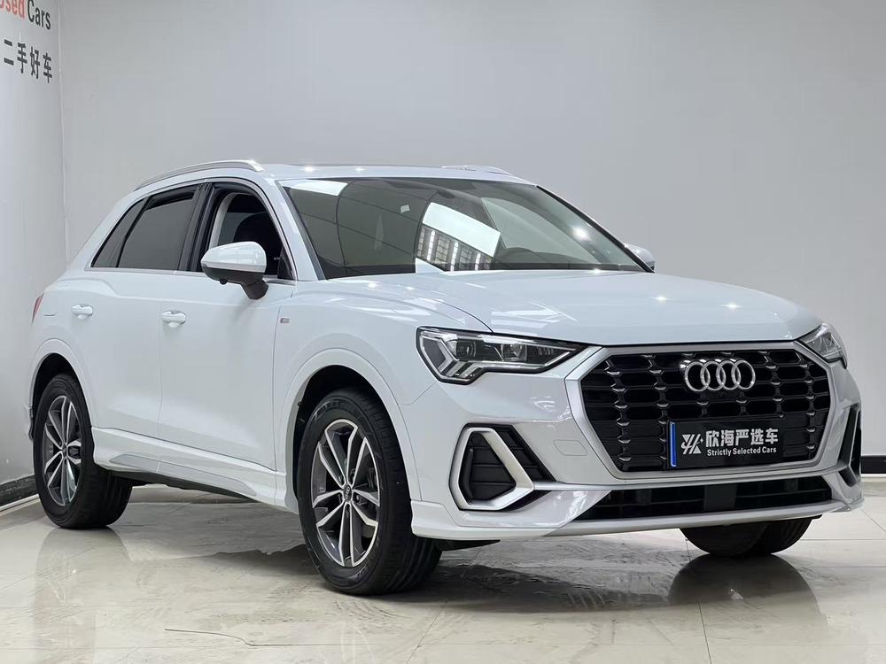 Audi Audi Q3