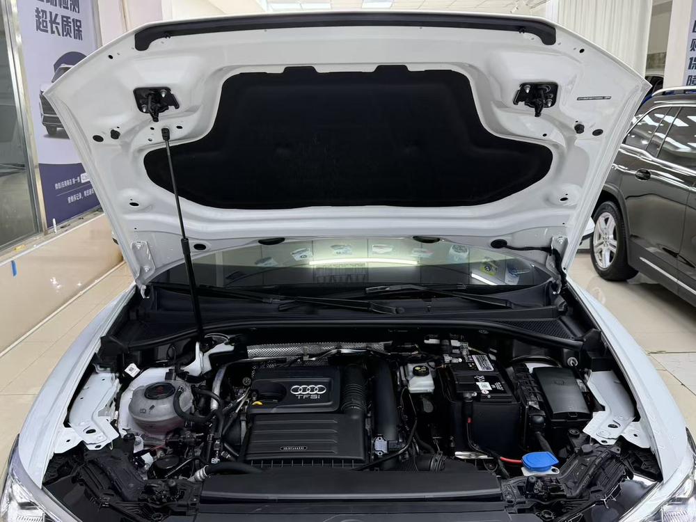 Audi Audi Q3