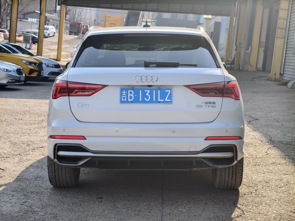 Audi Audi Q3