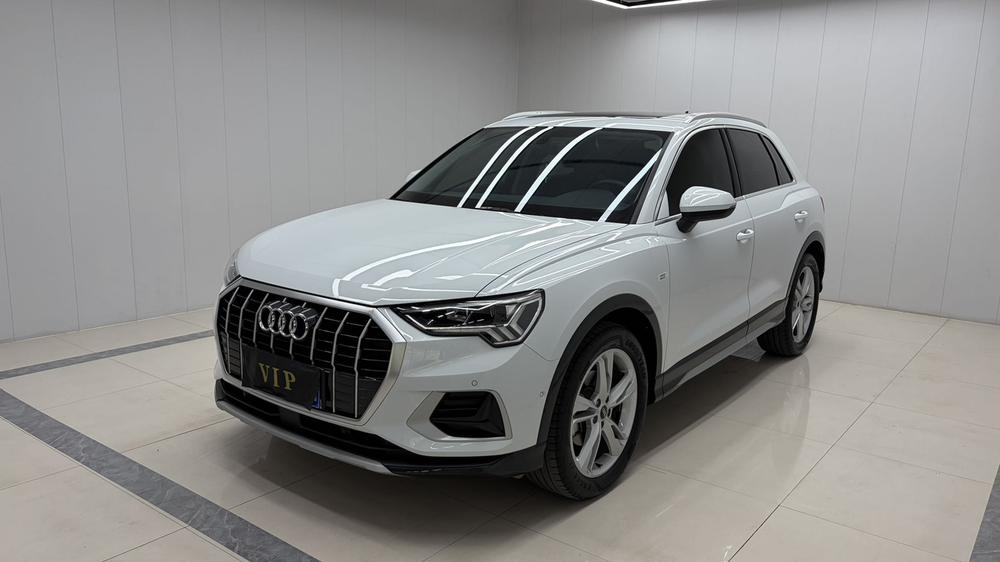 Audi Audi Q3