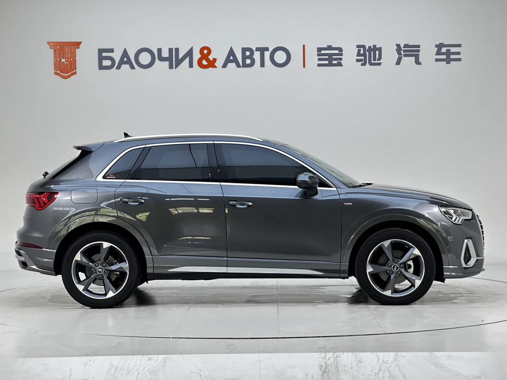 Audi Audi Q3