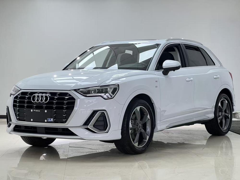 Audi Audi Q3