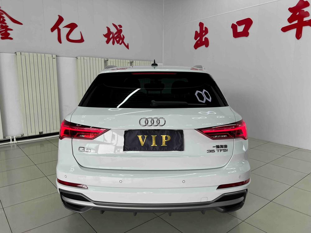 Audi Audi Q3