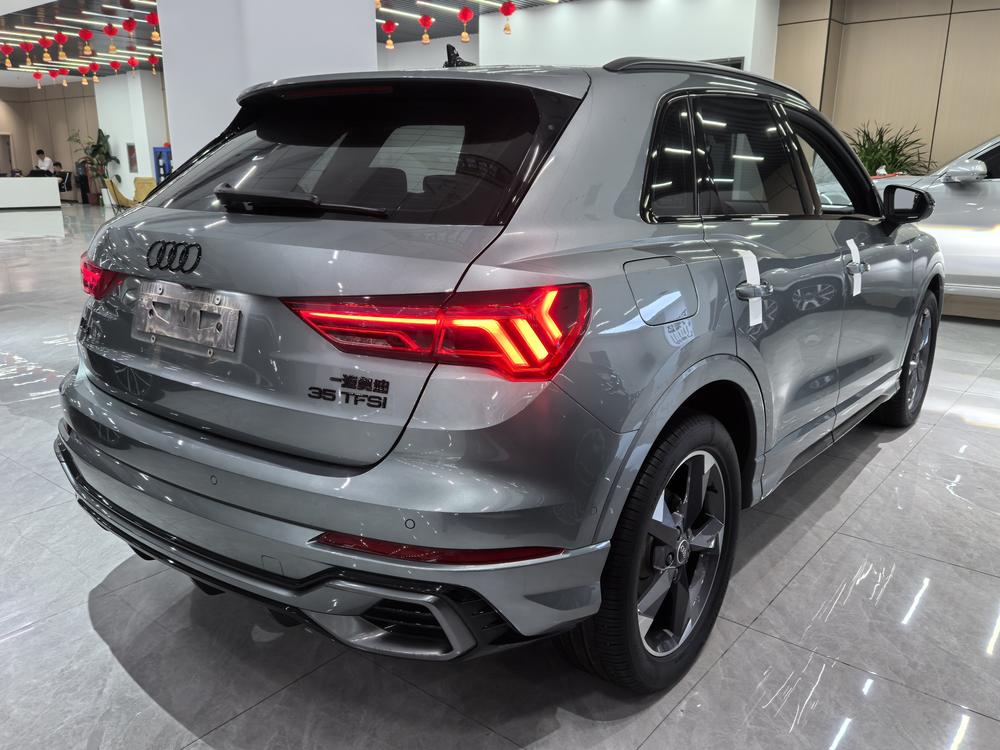 Audi Audi Q3