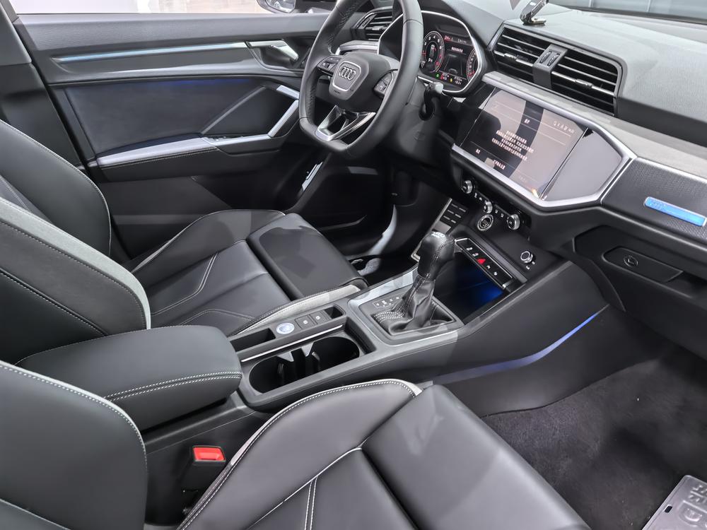 Audi Audi Q3