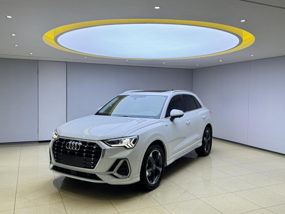Audi Audi Q3