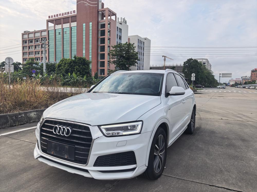 Audi Audi Q3