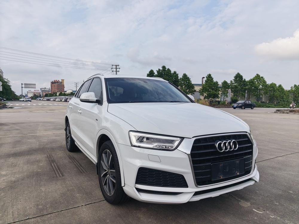 Audi Audi Q3