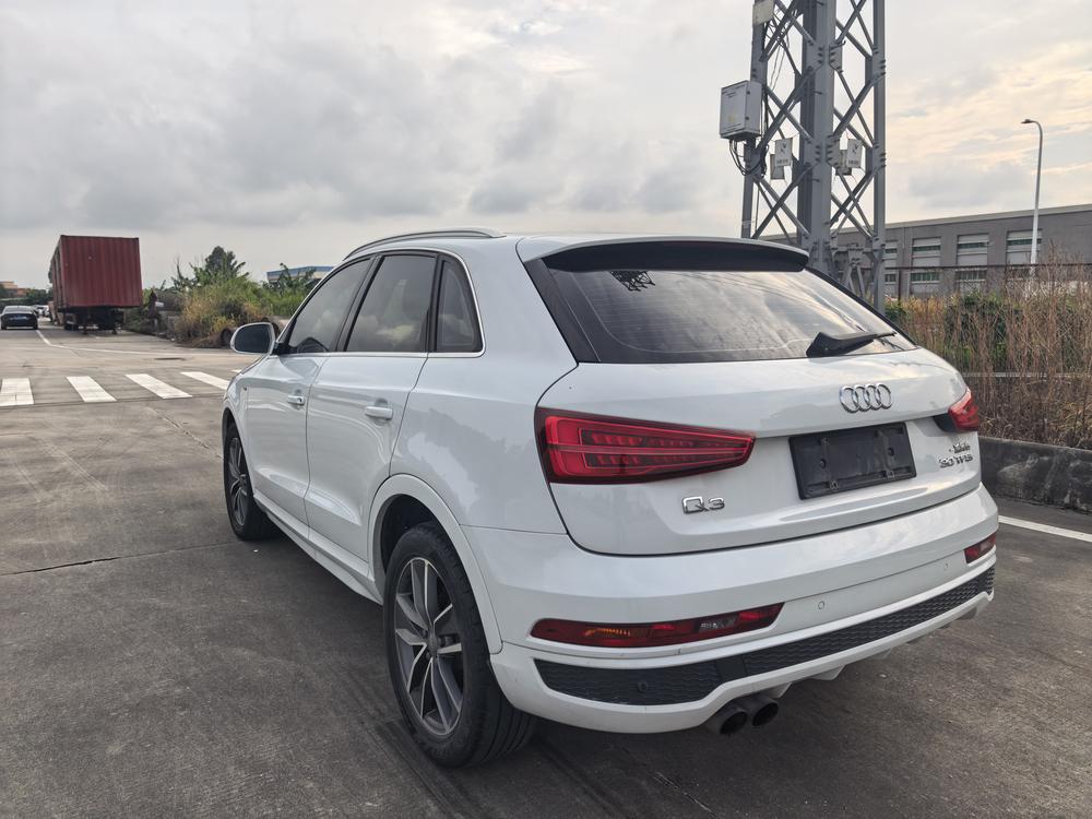 Audi Audi Q3