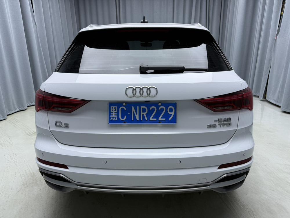 Audi Audi Q3