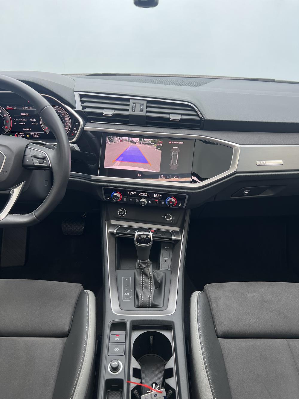 Audi Audi Q3