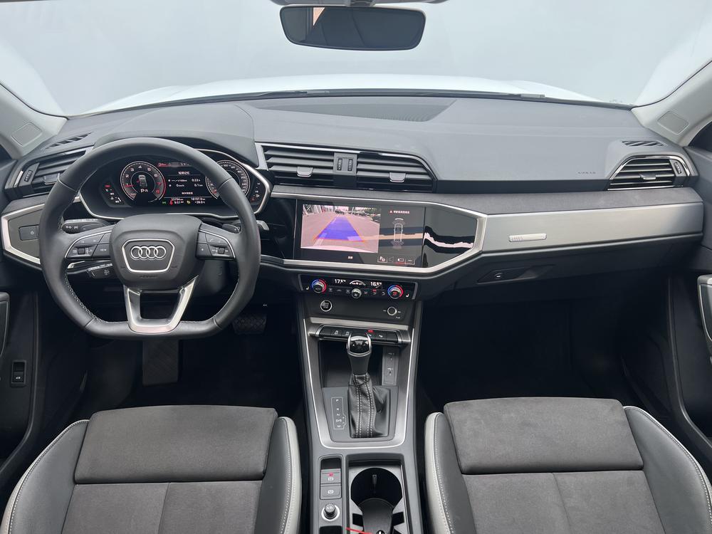 Audi Audi Q3