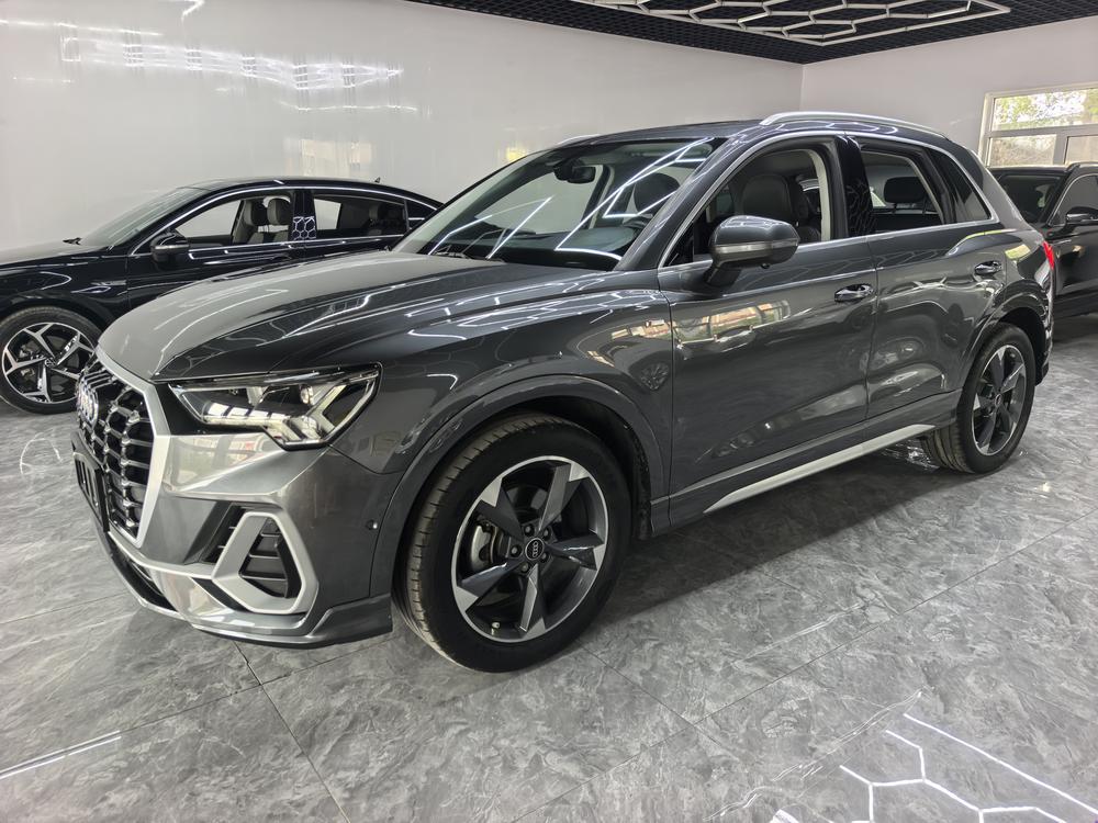 Audi Audi Q3