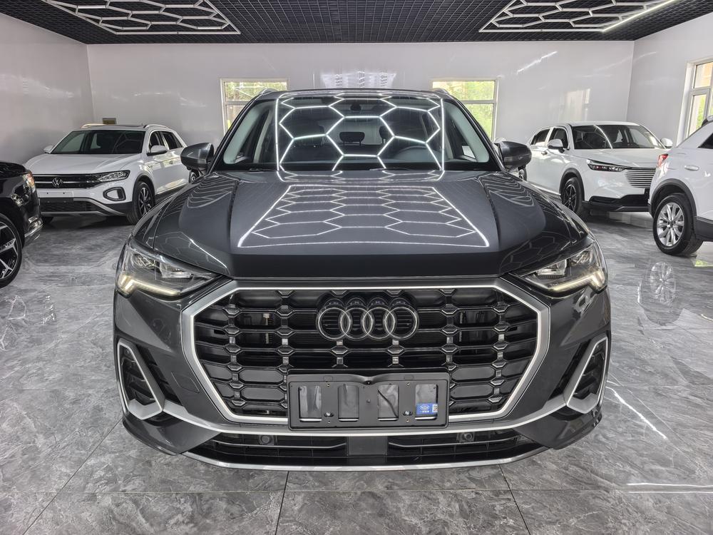 Audi Audi Q3