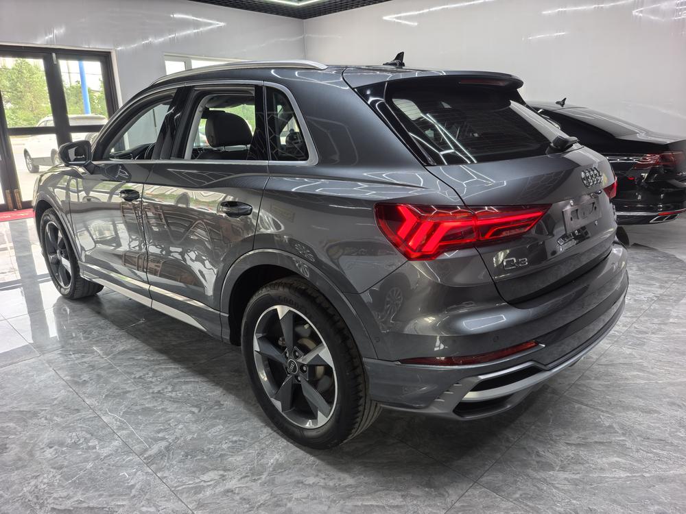 Audi Audi Q3