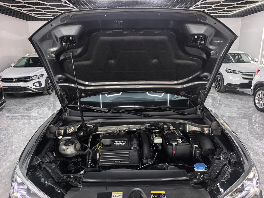 Audi Audi Q3