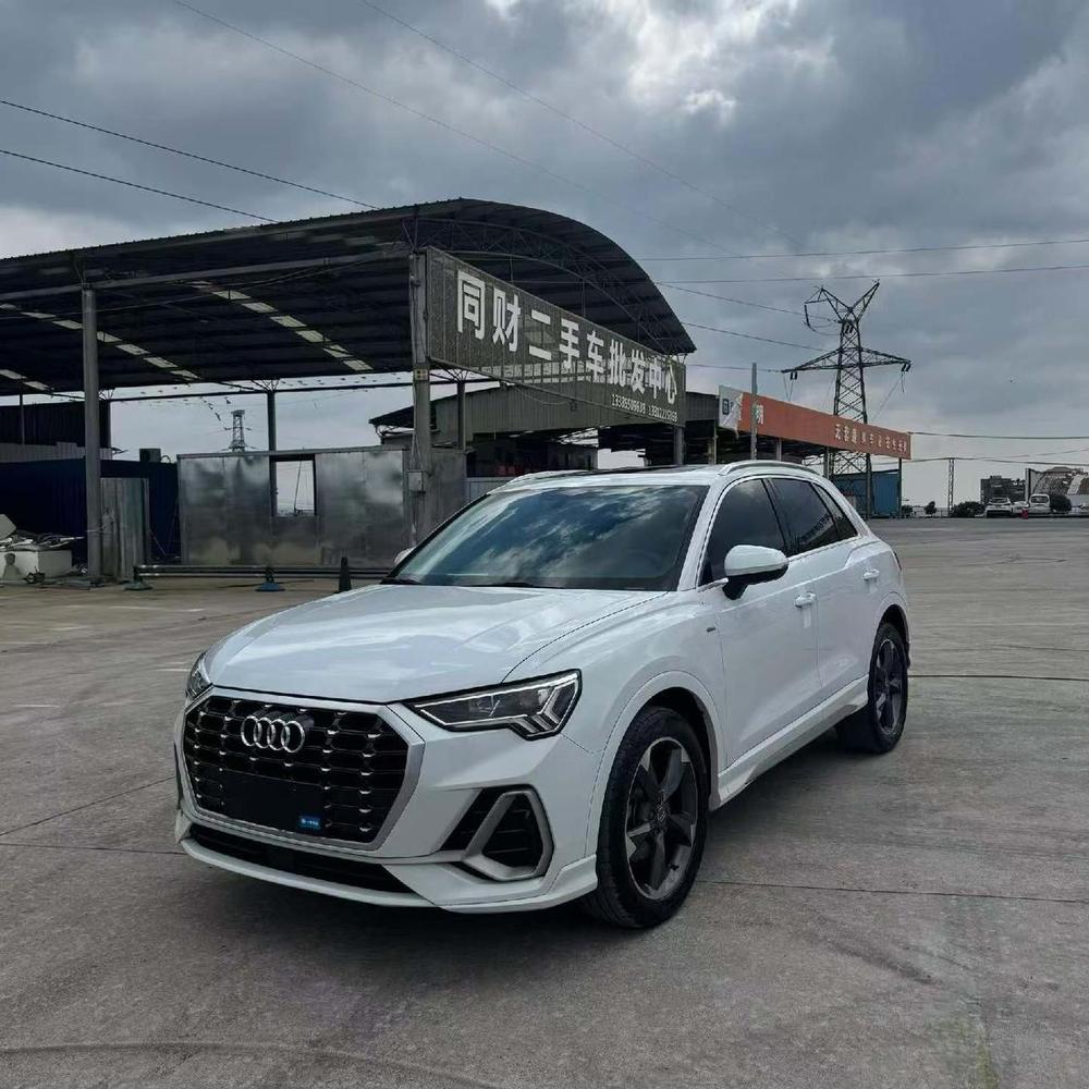 Audi Audi Q3