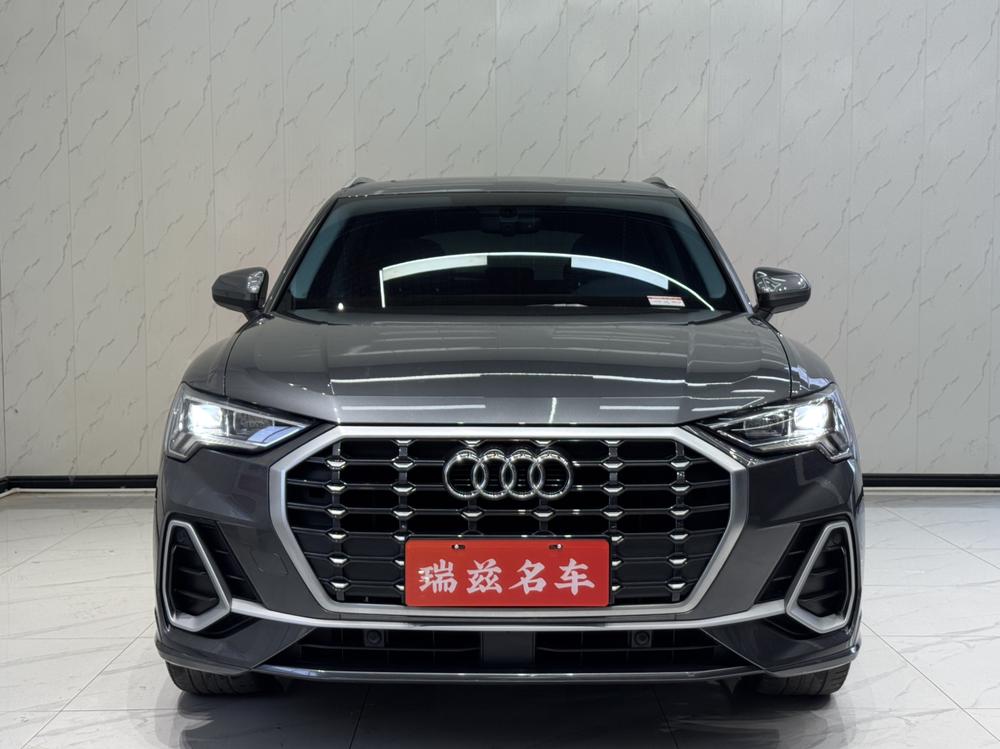 Audi Audi Q3