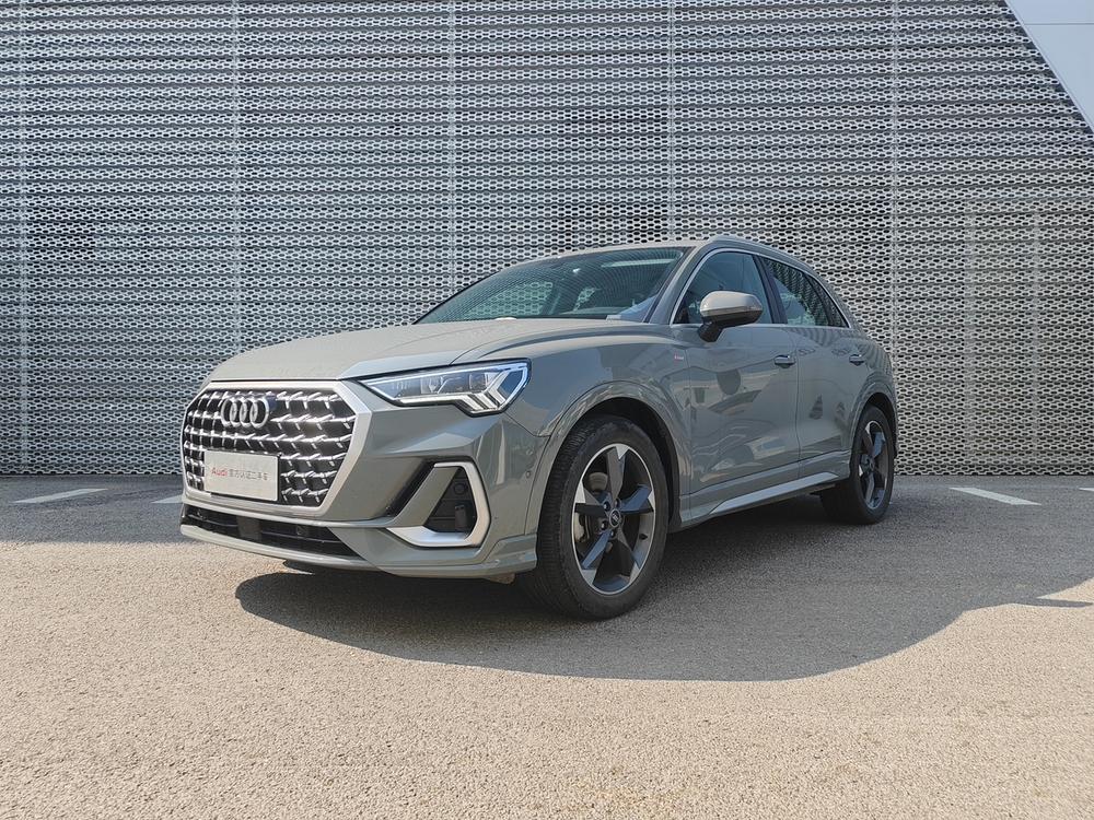 Audi Audi Q3
