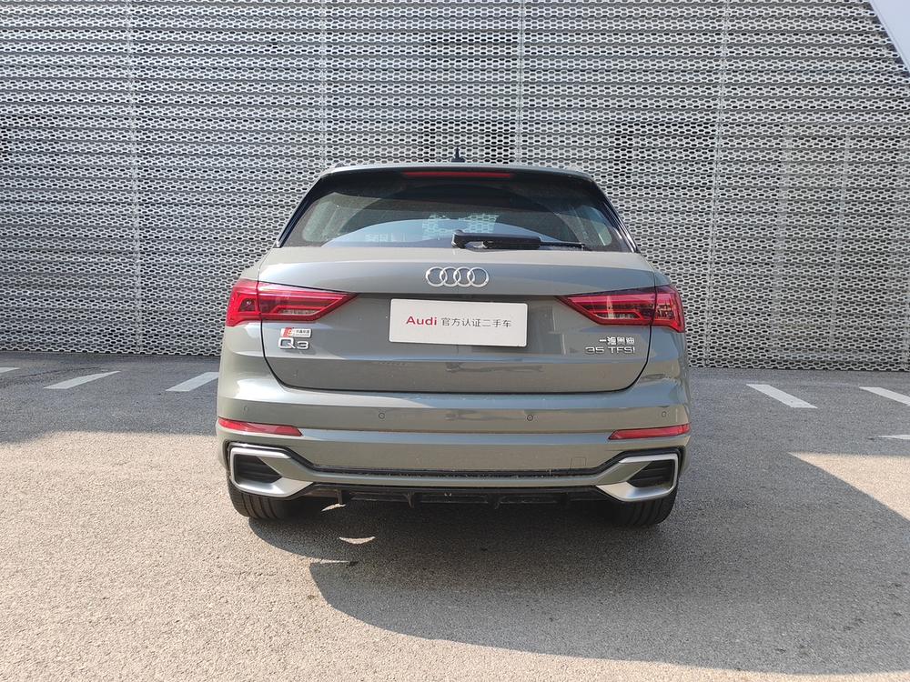 Audi Audi Q3