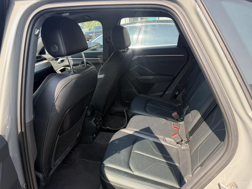 Audi Audi Q3