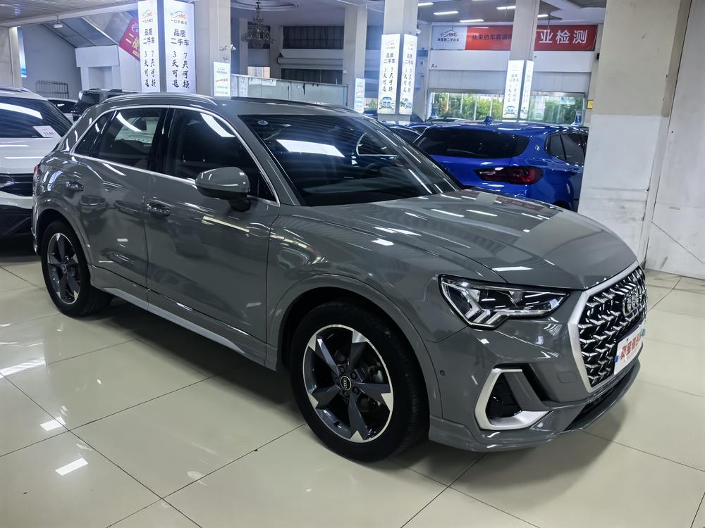 Audi Audi Q3