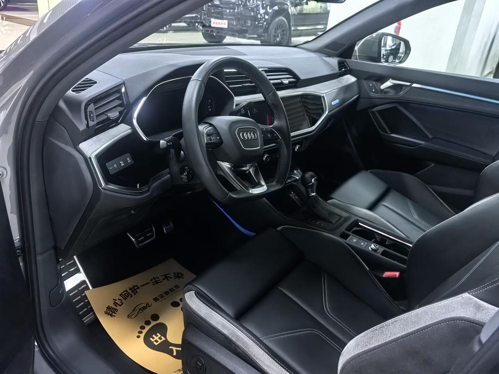 Audi Audi Q3