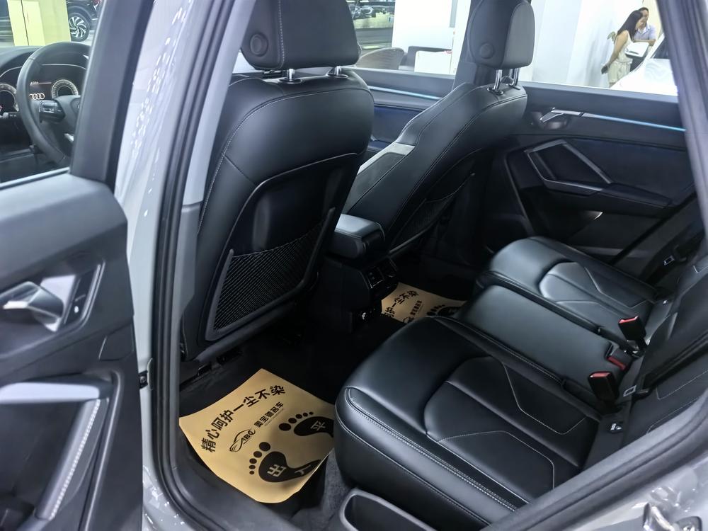 Audi Audi Q3