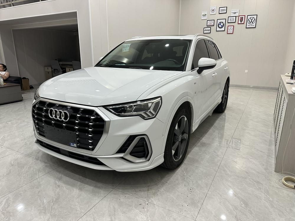 Audi Audi Q3