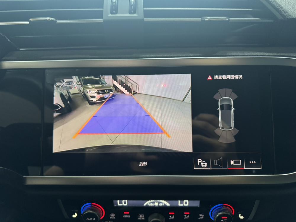 Audi Audi Q3
