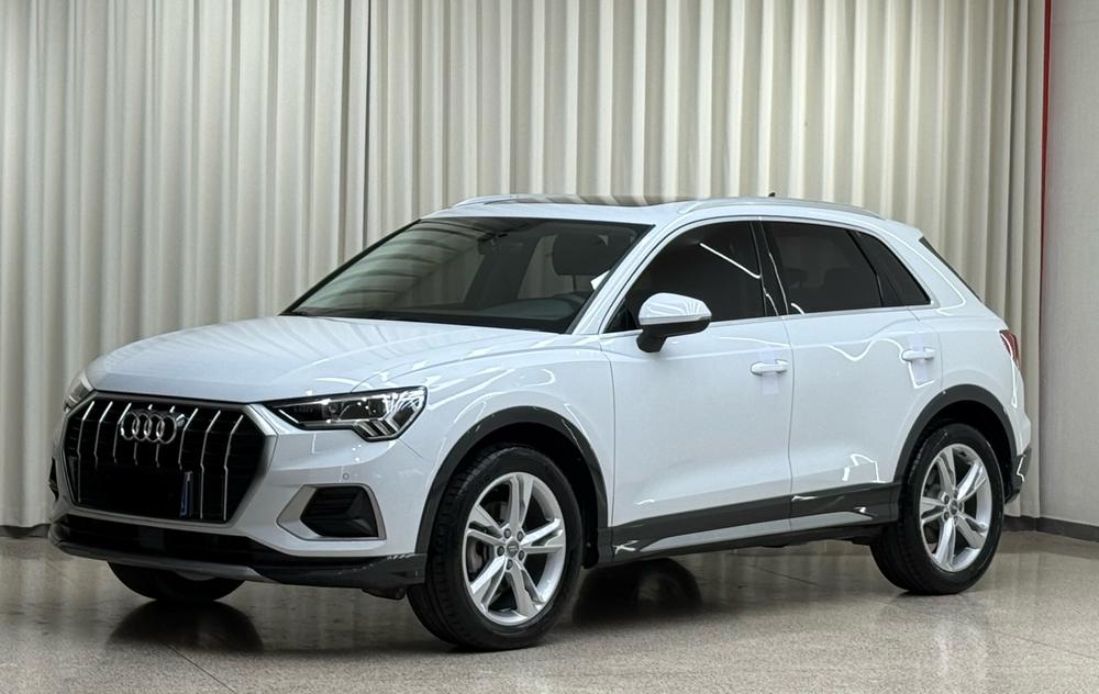 Audi Audi Q3