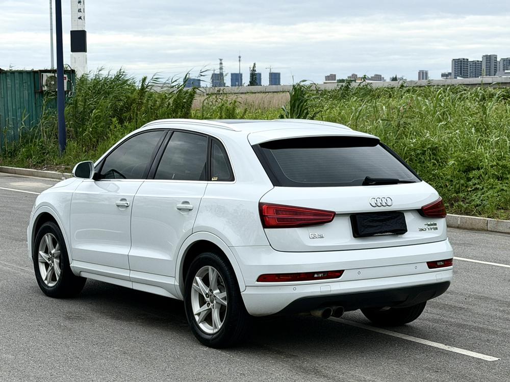Audi Audi Q3