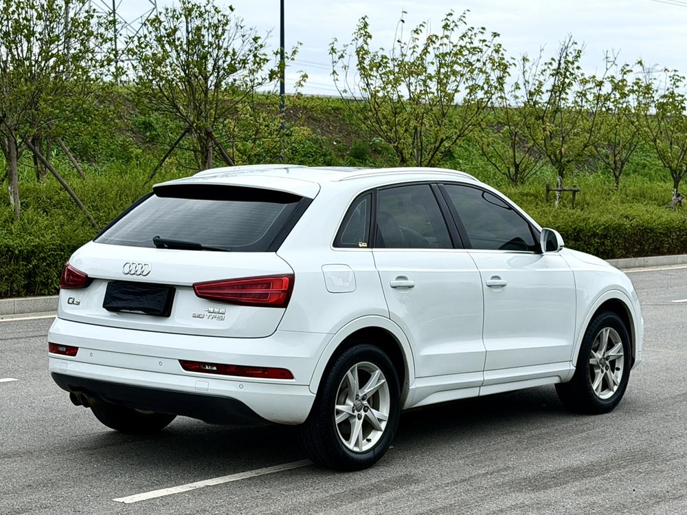 Audi Audi Q3