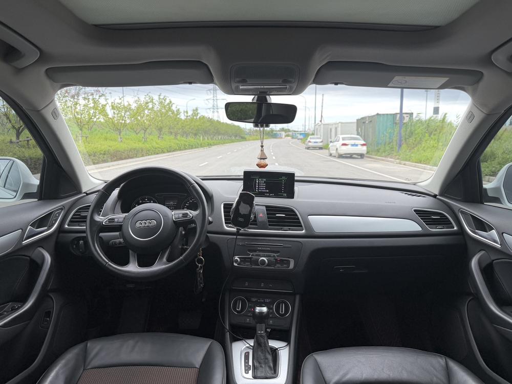 Audi Audi Q3